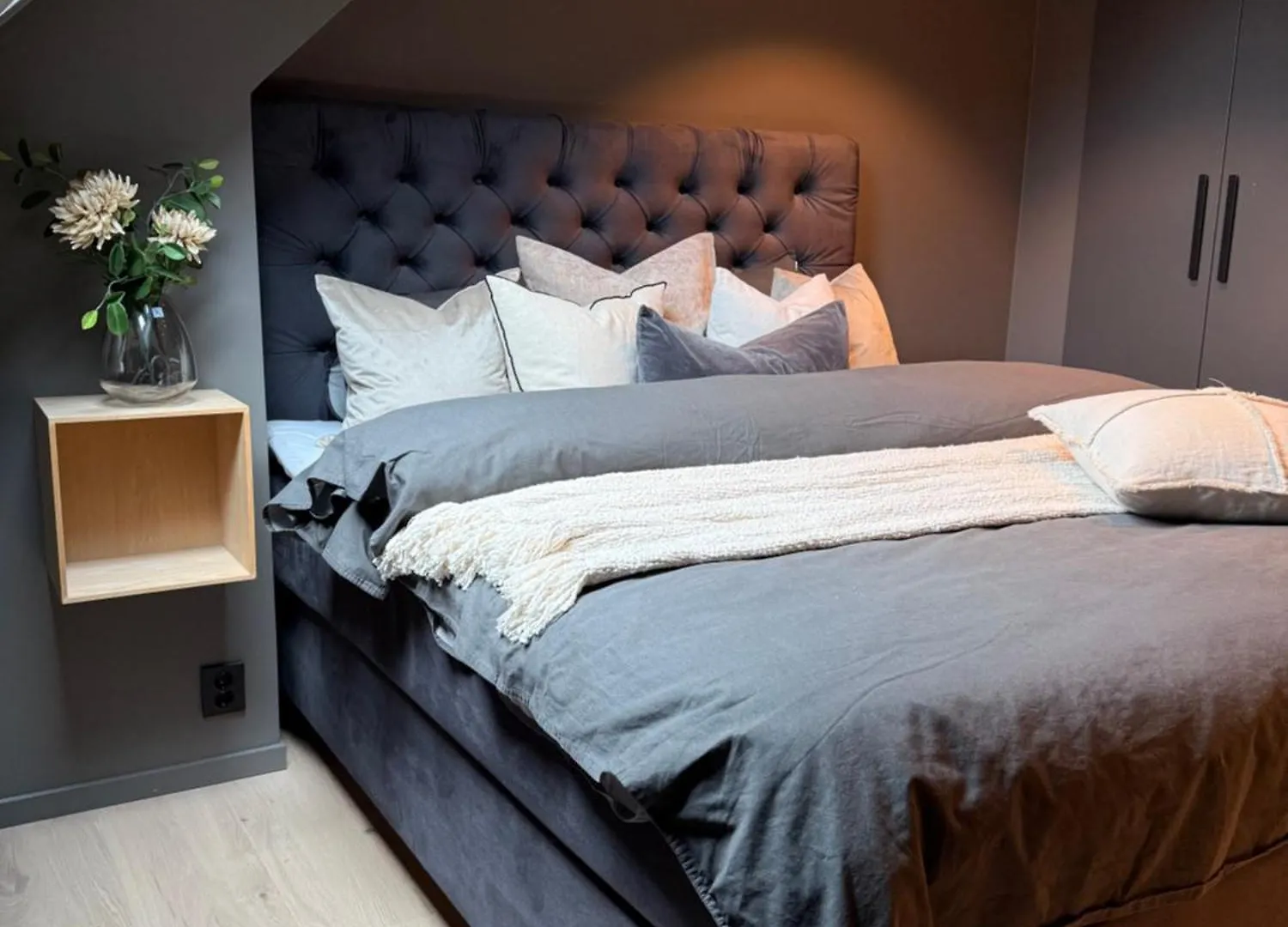 Charming 4-Bed Apartment In Bergen City Center