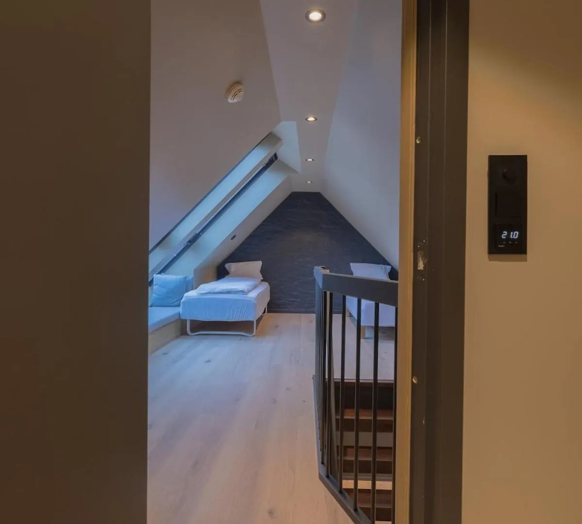 Charming 4-Bed Apartment In Bergen Center