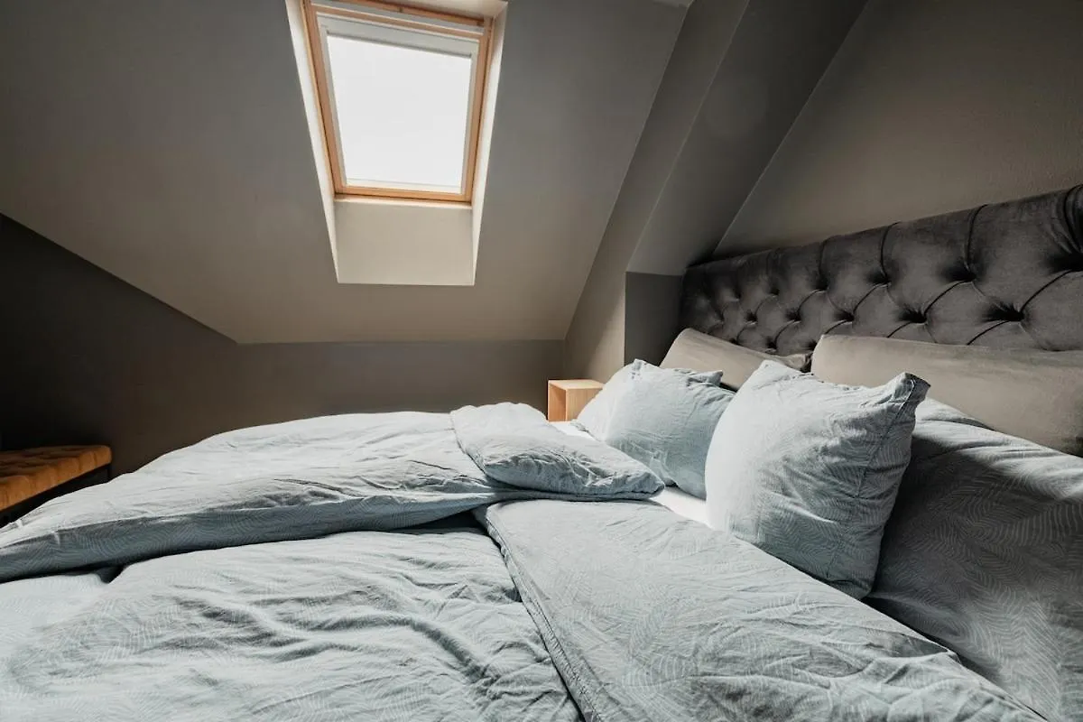Charming 4-Bed Apartment In Bergen Center